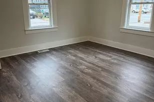 48 Wilson St, Billerica, MA 01862 - Photo 2