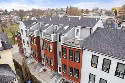 123-125 Centre St #TH4, Boston, MA 02124 - Photo 32