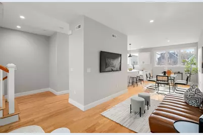 123-125 Centre St #TH4, Boston, MA 02124 - Photo 2