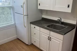 226 Winthrop St, Taunton, MA 02780 - Photo 2