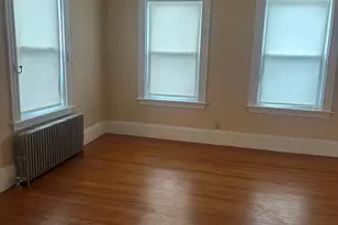 226 Winthrop St, Taunton, MA 02780 - Photo 4