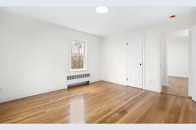 25 Lakeview St, Blackstone, MA 01504 - Photo 14