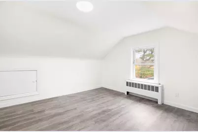 25 Lakeview St, Blackstone, MA 01504 - Photo 8