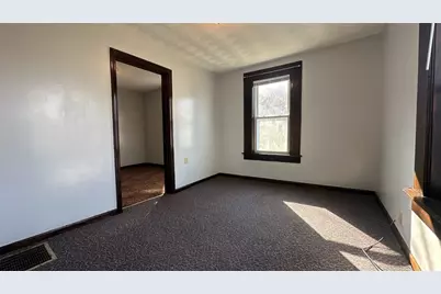 295 Main, Springfield, MA 01151 - Photo 4