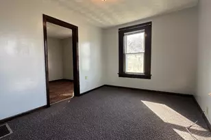 295 Main, Springfield, MA 01151 - Photo 4