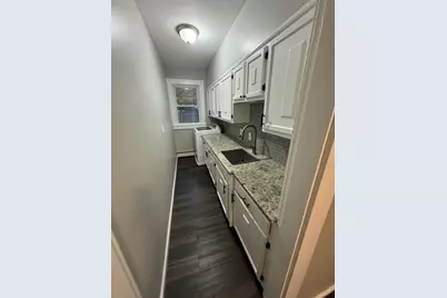 98 Broadway #2, Haverhill, MA 01832 - Photo 4