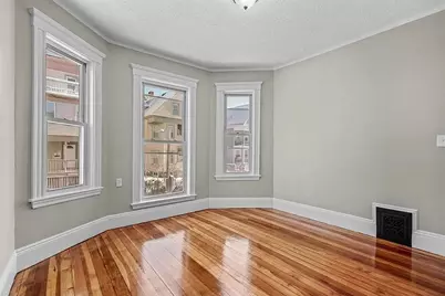 205 Hamilton #3, Boston, MA 02122 - Photo 8