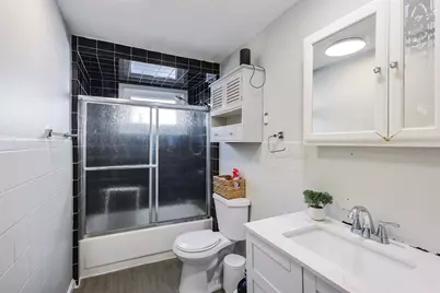 104 Oak St, Fall River, MA 02720 - Photo 20