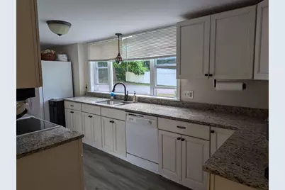 95 Providence Street #B, Mendon, MA 01756 - Photo 6