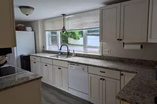 95 Providence St, Mendon, MA 01756 - Photo 6