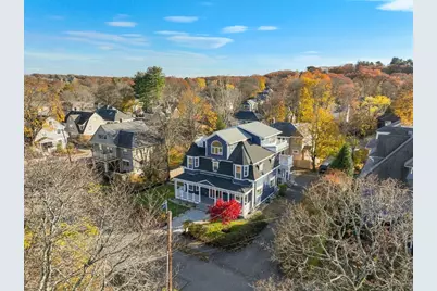 10 Washington Park #1-Right, Newton, MA 02460 - Photo 2