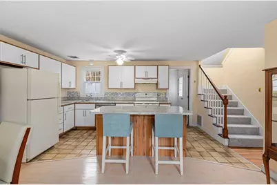 12 State Rd #1B, Plymouth, MA 02360 - Photo 4