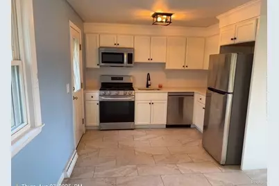 102 Liberty Street, Marlborough, MA 01752 - Photo 4