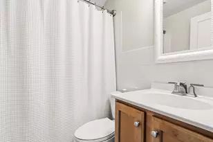 106 Forest St, Arlington, MA 02474 - Photo 12