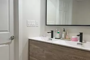 113 Cambridge, Winchester, MA 01890 - Photo 14