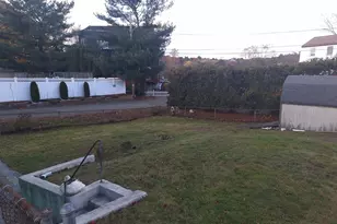 16 Riverside Ct, Saugus, MA 01906 - Photo 2