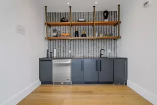 191 Washington St, Boston, MA 02135 - Photo 20