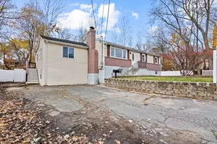 16 Grant St Ext, Framingham, MA 01702 - Photo 2