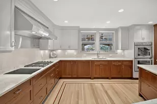 835 Old Post Rd, Barnstable, MA 02635 - Photo 12