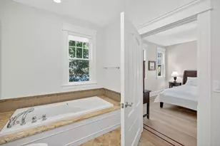 835 Old Post Rd, Barnstable, MA 02635 - Photo 32