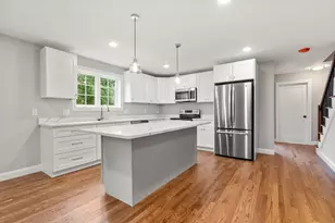 31 Danielles Wy, Worcester, MA 01606 - Photo 2