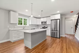 31 Danielles Wy, Worcester, MA 01606 - Photo 2