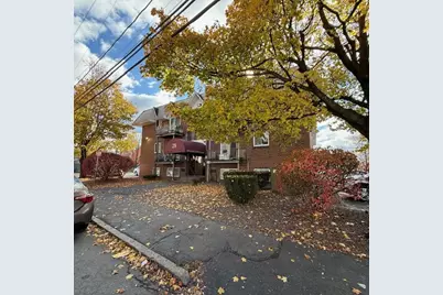 29 Gordon St #107, Framingham, MA 01702 - Photo 2