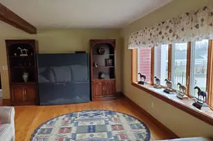 64 Arch St, Westborough, MA 01581 - Photo 14