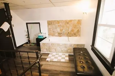 222 West River St, Orange, MA 01364 - Photo 10