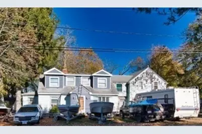 123 Calef Ave, Swansea, MA 02777 - Photo 2