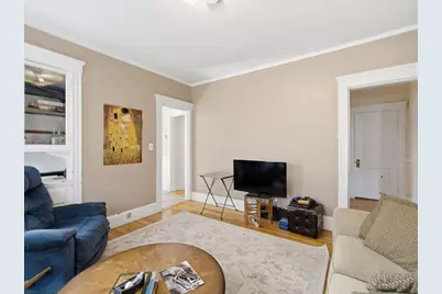 28 Sunset Rd #1, Somerville, MA 02144 - Photo 4