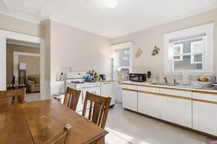 28 Sunset Rd, Somerville, MA 02144 - Photo 6