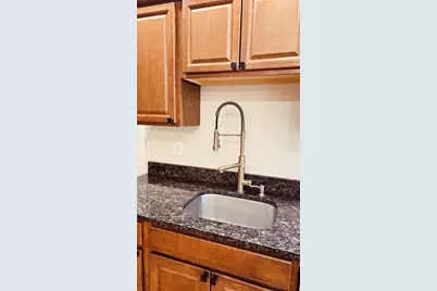 132 North #3, Salem, MA 01970 - Photo 8