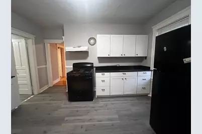 55 Vernon St #2, Worcester, MA 01610 - Photo 2