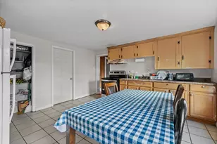 33 Chestnut St, Milford, MA 01757 - Photo 36