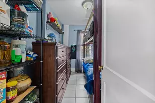 33 Chestnut St, Milford, MA 01757 - Photo 10