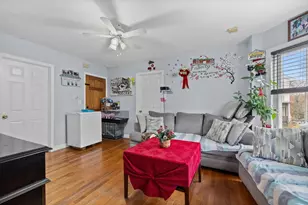 33 Chestnut St, Milford, MA 01757 - Photo 18