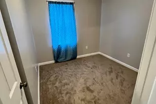 16 Morton Ct, New Bedford, MA 02744 - Photo 4