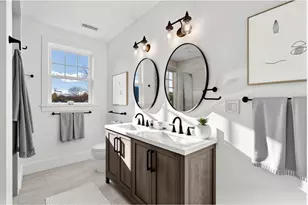 23 A Ward St, Woburn, MA 01801 - Photo 32