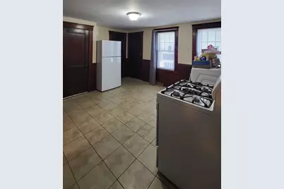 9 Bradstreet Avenue #9, Lowell, MA 01851 - Photo 4