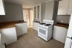1 Hamilton St, Plymouth, MA 02360 - Photo 2