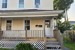 1 Hamilton St, Plymouth, MA 02360 - Photo 2