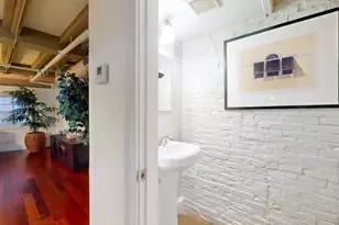 15 Union St, Boston, MA 02108 - Photo 12