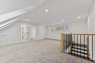 12 Hill St, Needham, MA 02494 - Photo 20