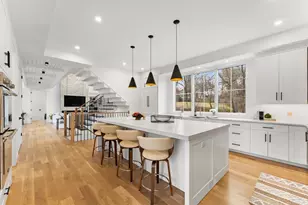12 Hill St, Needham, MA 02494 - Photo 6