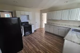 77 Livingston St, Lowell, MA 01852 - Photo 6