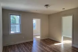 77 Livingston St, Lowell, MA 01852 - Photo 14