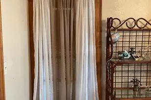 9 Montgomery St, Westfield, MA 01085 - Photo 12