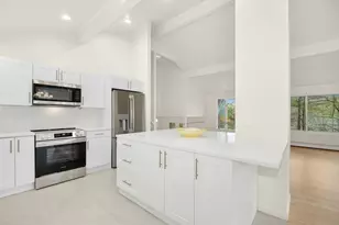 245 Brewer St, Northborough, MA 01532 - Photo 8