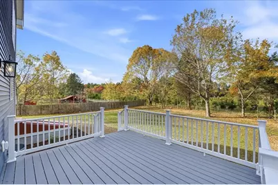 135 Plymouth, Carver, MA 02330 - Photo 28